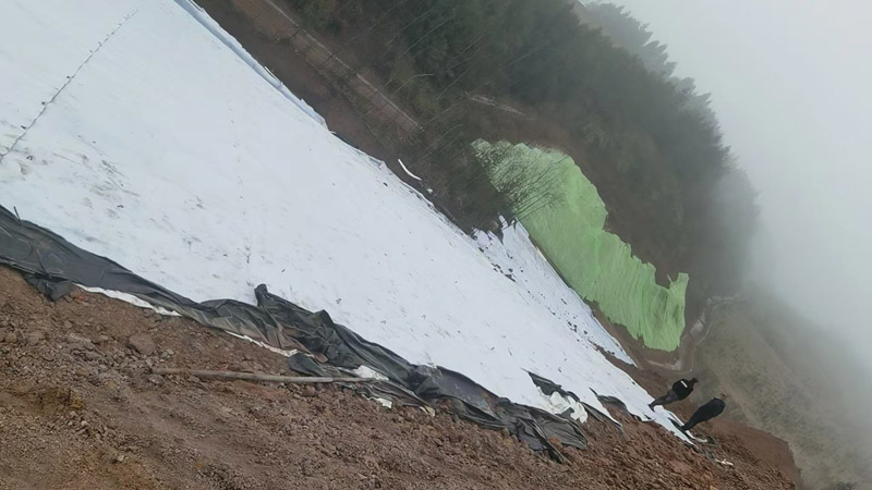 單布單膜已成云南垃圾填埋場的防滲衛士